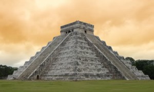 mayan pyramid