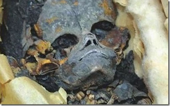 Extraterrestrial Mummy Found In Egypt